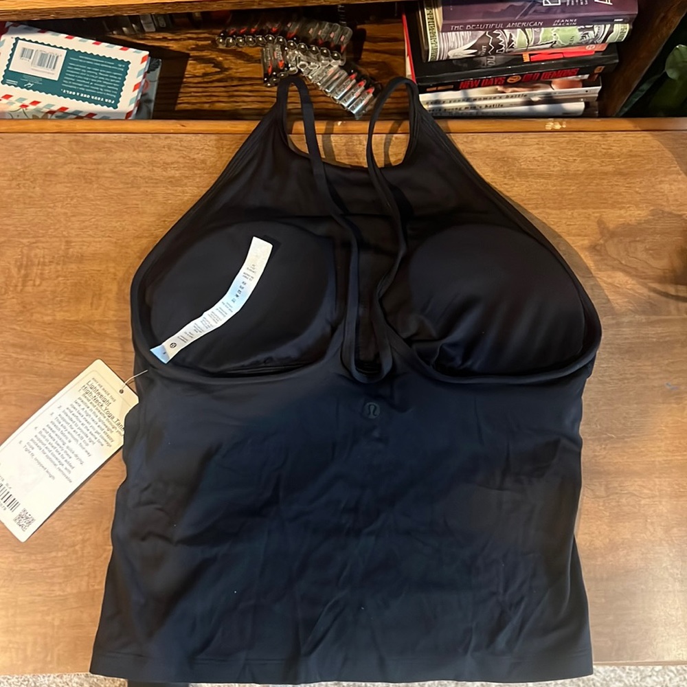 Lululemon high neck tank